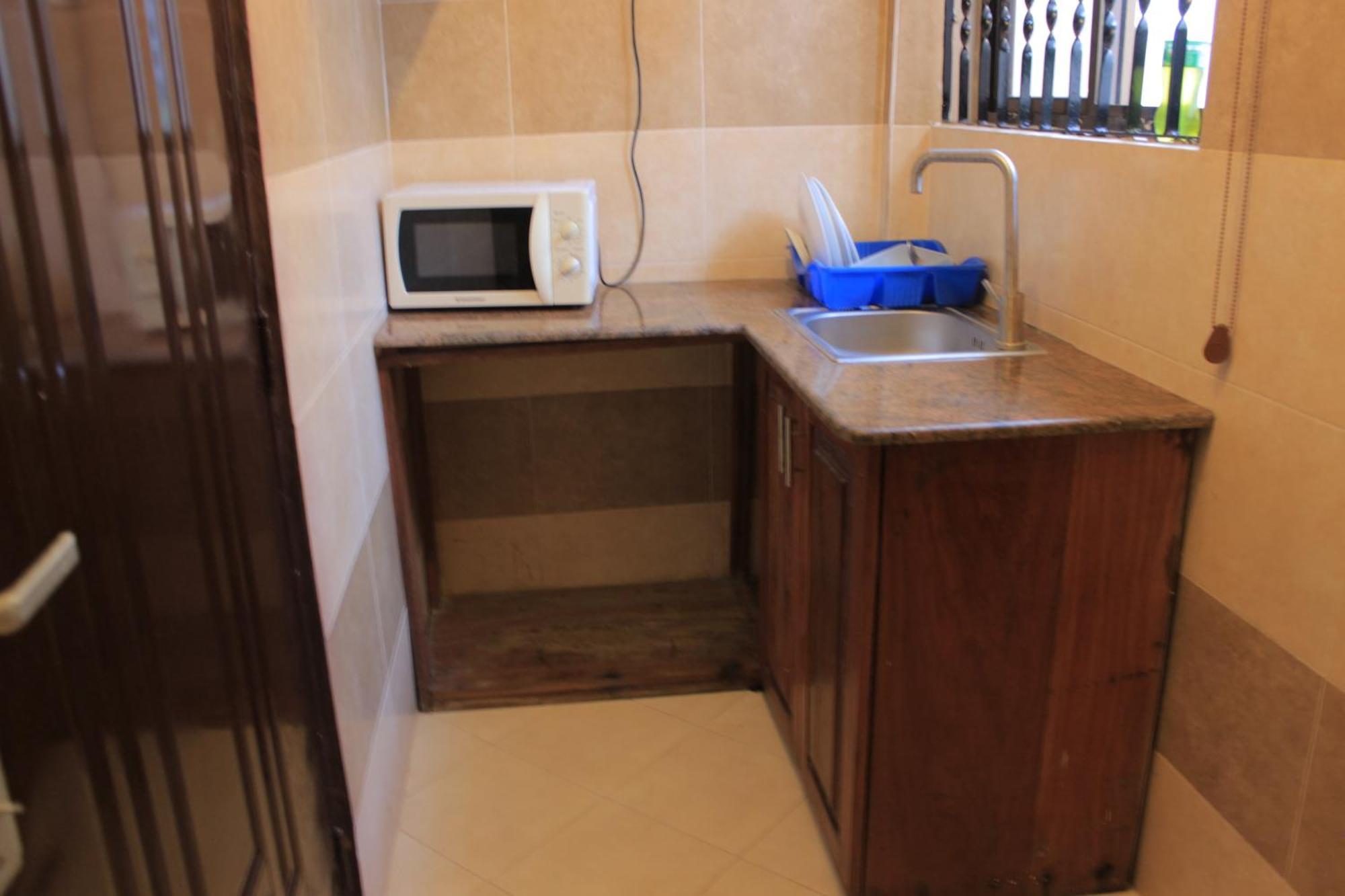 Mikocheni Condo Hotel & Apartments 다르에스살람 외부 사진